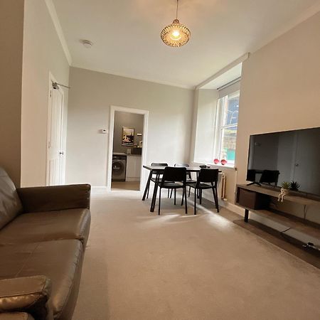 Two Bed Apartment Edimburgo Exterior foto