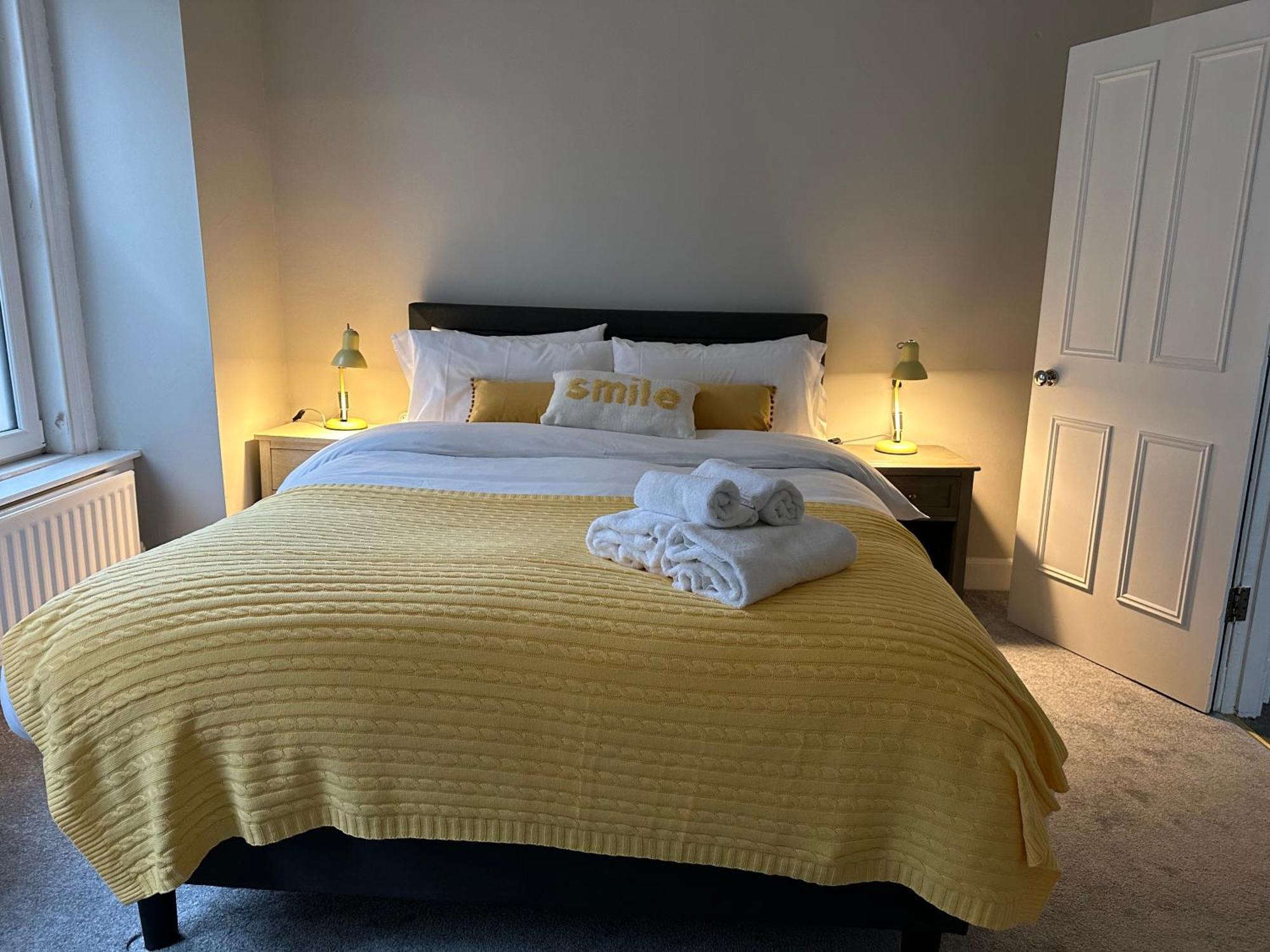 Two Bed Apartment Edimburgo Exterior foto